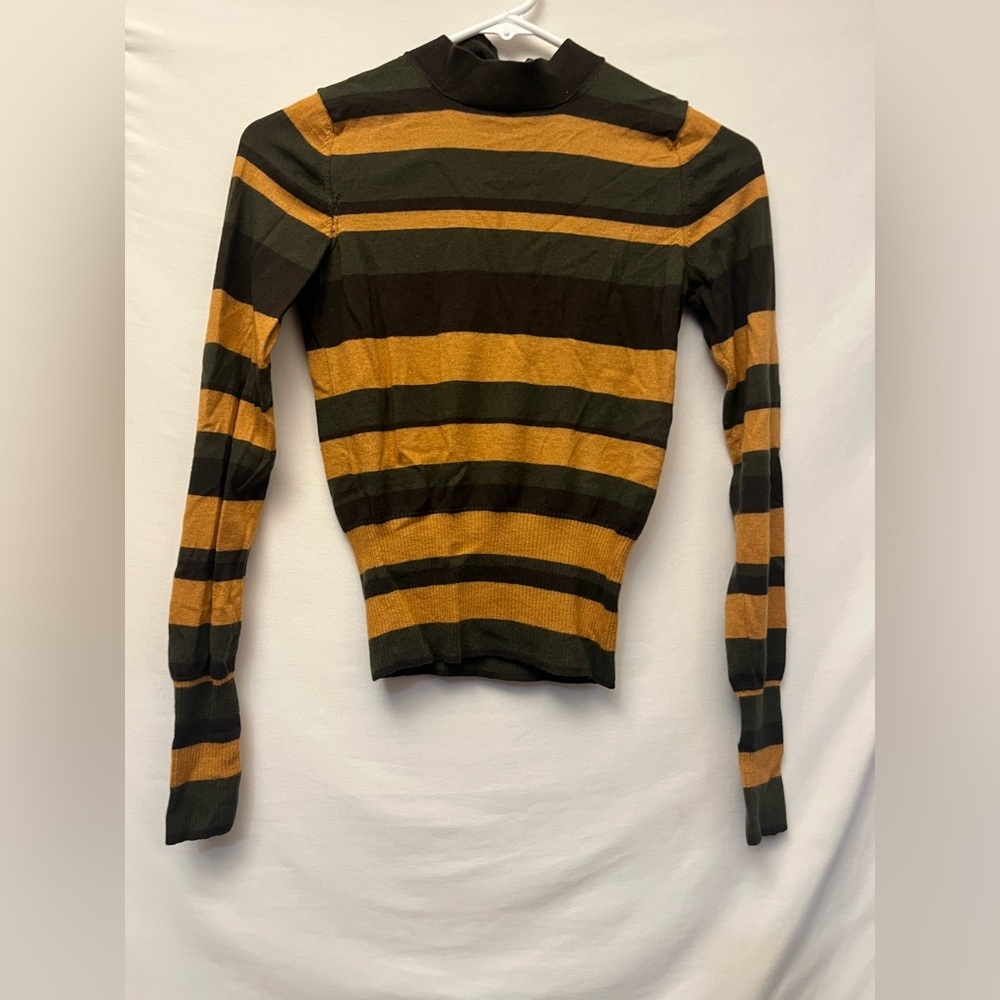 Kulson Italy Striped Turtleneck Wool Blend Ribbed Sweater in Green and Gold XS